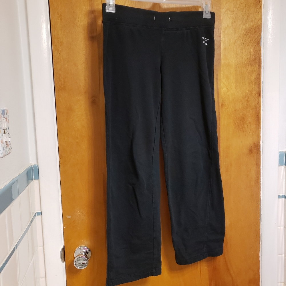 Umbro Women's Black Open Bottom Logo Sweatpants